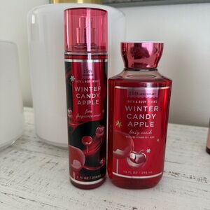 Bath & Body Works body wash and mist